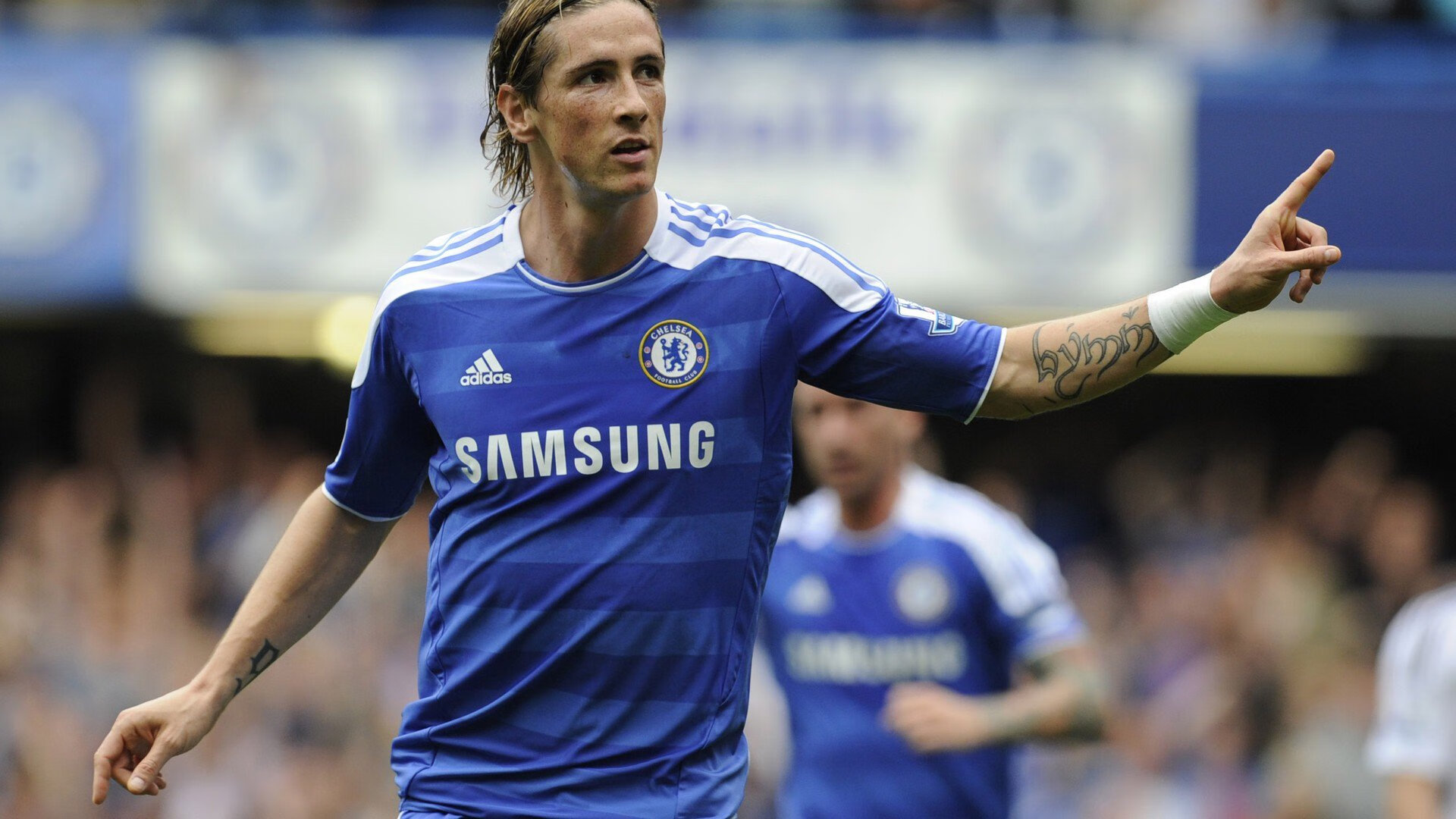 热刺前场逼抢改变进攻节奏频率，热刺进球破百